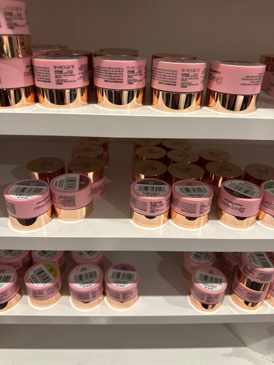 Unbelievabel bulk 13 shades 18 pots